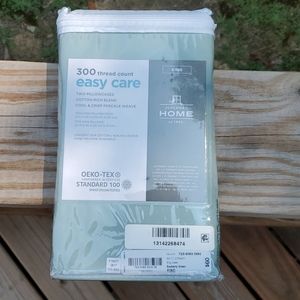 JcPenny King Pillowcase Set- 300 Count